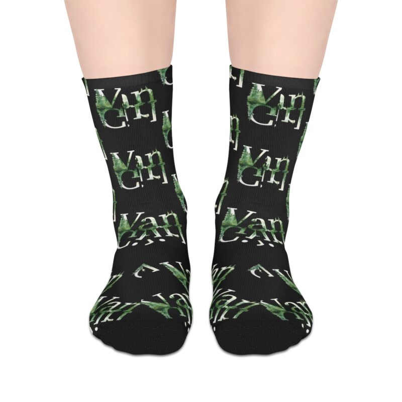 Outdoor Van Girl Mid-length Socks