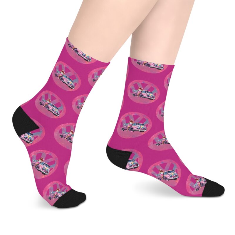 Barbiecore Van Girl Mid-length Socks